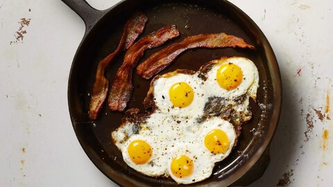 This Elite, Deceptively Light Cast Iron Skillet Might Be the Best Prime Day Deal