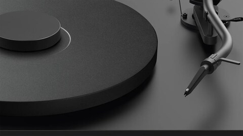 This Popular Hi-Fi Maker Just Gave Its Gorgeous Turntable an Audiophile Upgrade