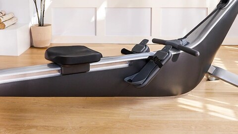 How a Simple Rowing Machine Revives the Original Appeal of Home Fitness