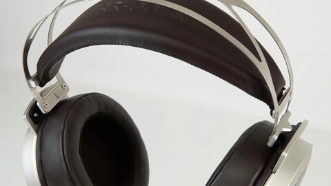 A Revered Japanese Hi-Fi Company Just Unveiled a Stunning Pair of Audiophile Headphones