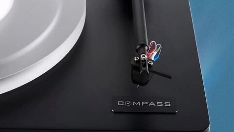 A German Hi-Fi Specialist Just Unveiled an Entry-Level Turntable for Audiophiles