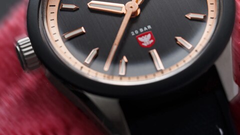 This Affordable Automatic Driving Watch Has One of My Favorite Quirky Features