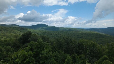 The Ultimate Guide to Adventuring in Western North Carolina