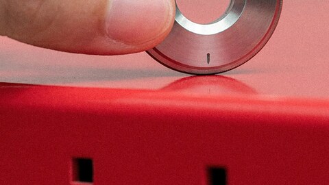 This Unique, Coin-Sized EDC Item Is Surprisingly Useful, Satisfyingly Tactile and So Much Better Than an App