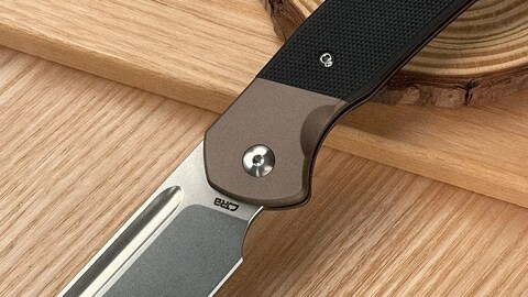 I’ve Never Seen the Quintessential American Knife Look This Good (and EDC-Friendly) at This Price