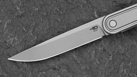 This Dreamy Minimalist Gentlemen’s Knife Should Probably Be a Lot More Expensive Than It Is