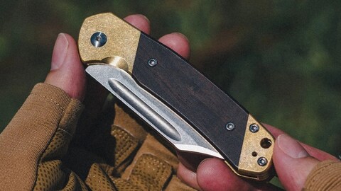 CJRB’s Modern Affordable Take on an Iconic Fighting Knife Gets a Heritage Throwback Edition