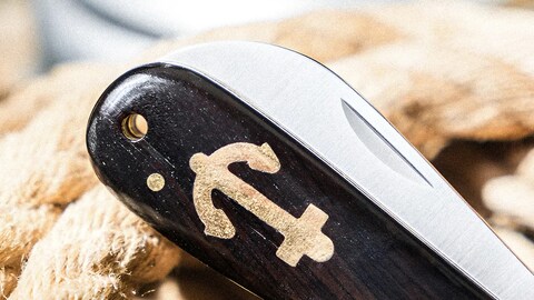 Böker’s Beautiful Yet Affordable New Folder Is a Heritage Knife Nerd’s Dream