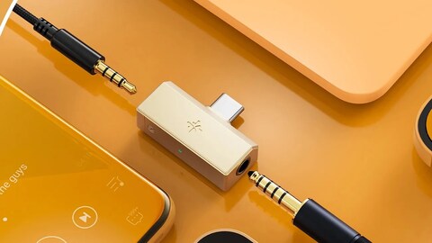 This $20 Amplifier Gives Your iPhone a Necessary Hi-Fi Upgrade