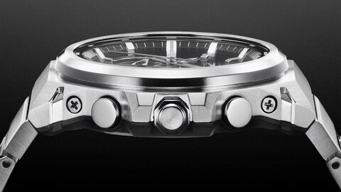 G-Shock’s New Minimalist Masterpiece Is a Full-Metal, All-Analog Stunner