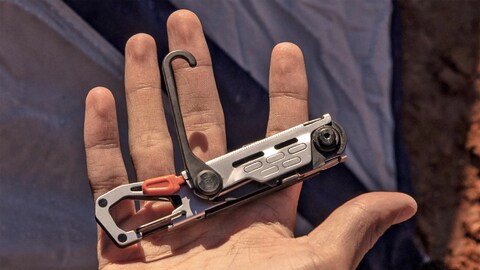 Gerber’s Best Knives and Multi-Tools Are On Sale, Including the EDC-Friendly Armbar
