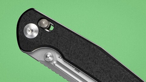 An EDC Knife This Well-Equipped Should Not Be This Insanely Affordable
