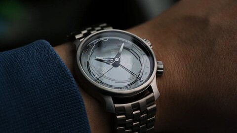 Last Year’s Award-Winning Dive Watch Is Back with a Useful New Feature