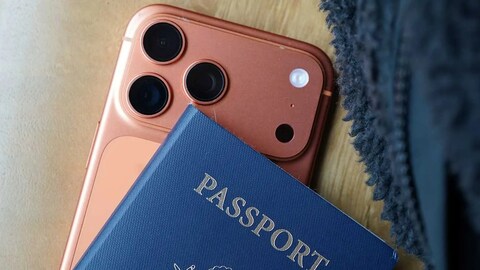 Your iPhone Just Got a Super Convenient Feature That Makes Travel Easier