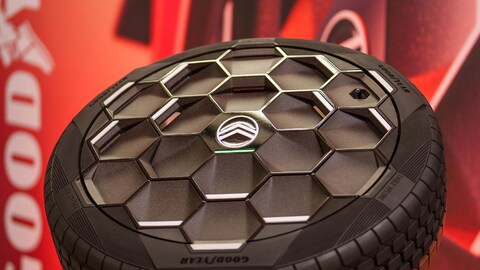 Today in Gear: New Releases in Tech, Watches, Outdoors and More