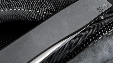 Böker’s Iconic Minimalist Gentleman’s Knife Just Gained a Snappy Superpower