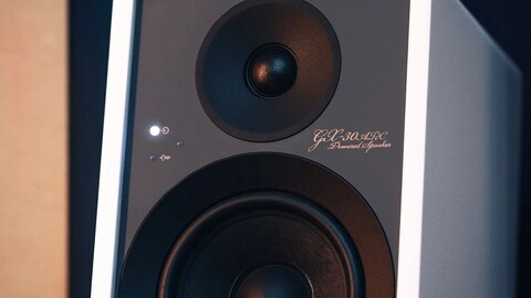 These Affordable Desktop Speakers Pay Homage to Classic Bookshelf Speakers from the 1980s