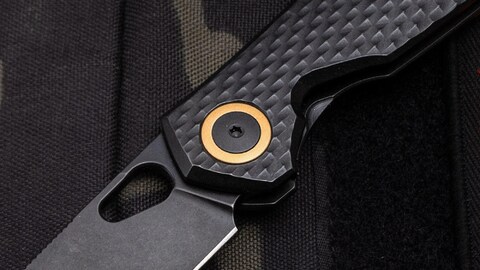 One of GiantMouse’s Classic EDC Knives Gets a Stealthy, Show-Stopping Reissue