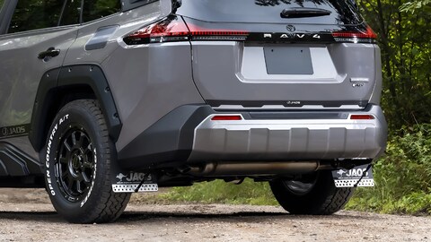 Japan Just Gave Toyota’s Best-Selling SUV a Rugged Off-Road Makeover