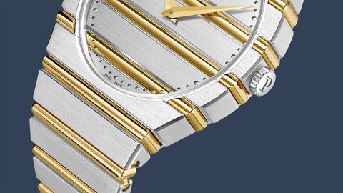 Pack It Up, This Is the Ultimate 1980s Watch, in the Best Possible Way