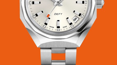 This Sleek Sixties Sports Watch Is Vintage Done Right