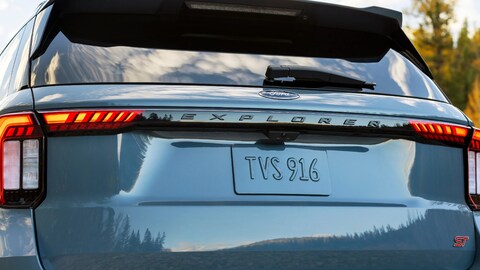 Exclusive: One of Ford's Most Popular SUVs Could Get Its V8 Back