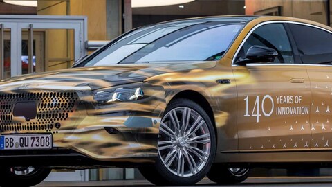 The World’s Definitive Luxury Sedan Will Get a V8 Typically Meant for Supercars