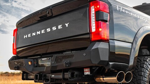 Ford’s F-250 Pickup Gets a Rugged All-American Overhaul Packing Stump-Pulling Torque