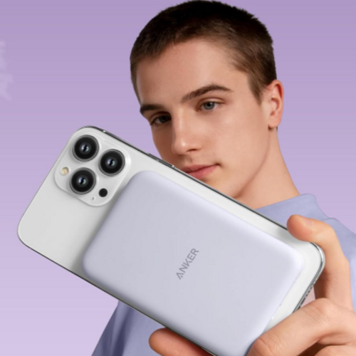 Save 30% on the Anker 621 Magnetic Portable Charger