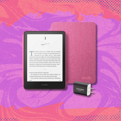 Make the most of Stuff Your Kindle Day with this discounted Kindle Paperwhite bundle at Amazon