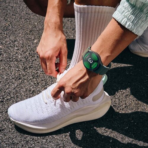 Save $100 on the Samsung Galaxy Watch 7