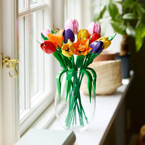 The best new floral Lego sets to brighten up your home