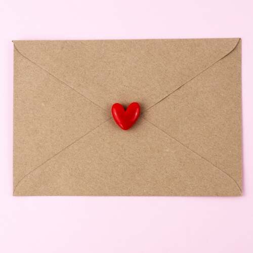 Why some people on dating apps just want to be 'pen pals'