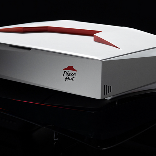 Pizza Hut wants you to use the PS5 to keep your pizza warm