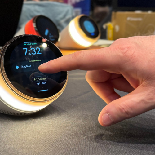 CES 2026: The Dreamie wants to help you stop doomscrolling before bed