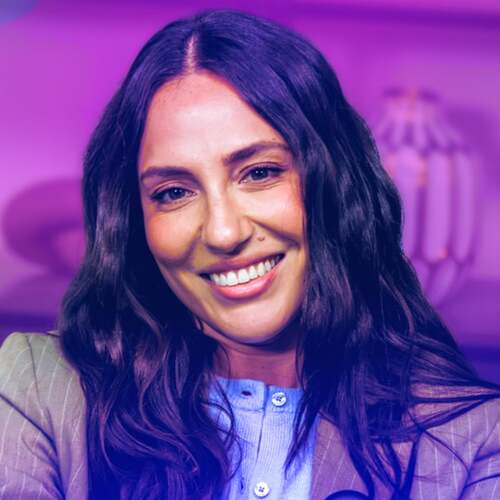 Tefi Pessoa on TikTok, pop culture, and performing womanhood