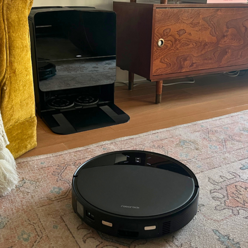 The Roborock Saros 10R aces one thing that most other robot vacuums can't