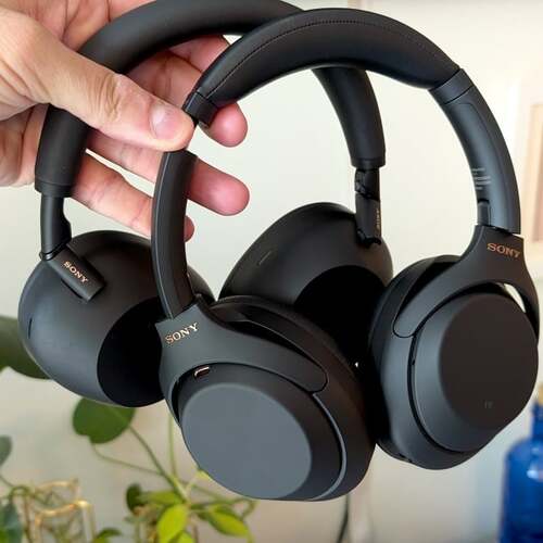 The 10 best headphones of 2025 | Mashable tested and approved