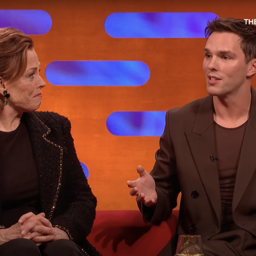 Nicholas Hoult tells Graham Norton about 'Nosferatu's rat budget