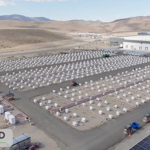 Microgrid Data Center Re-Uses EV Batteries for Data Center Power