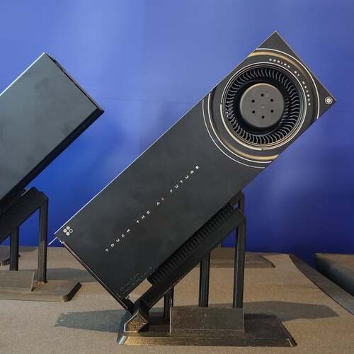 First Look: Intel Sends Battlemage to Workstations With 24GB Arc Pro B60