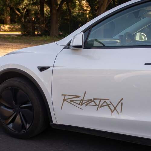 Tesla's Robotaxis Have Already Caught This US Safety Agency's Attention