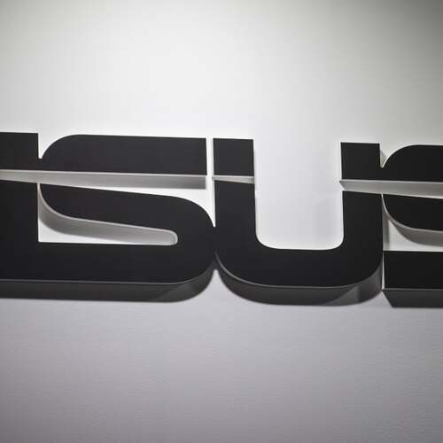 Asus Warns of Price Hikes, Even as It Plans to Move Manufacturing Out of China