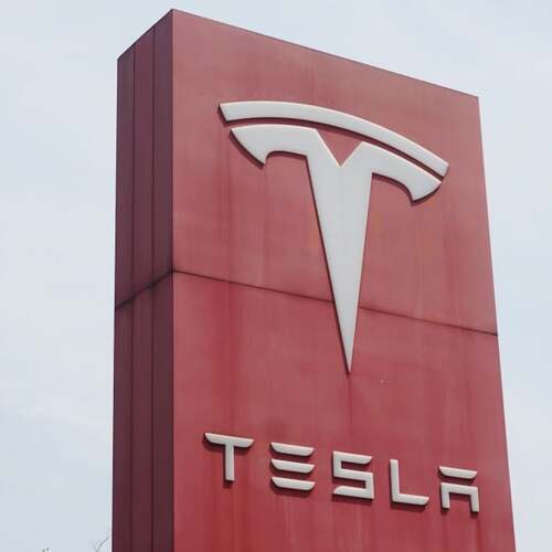 Tesla Warns Trump to Tread Carefully on Chip Tariffs