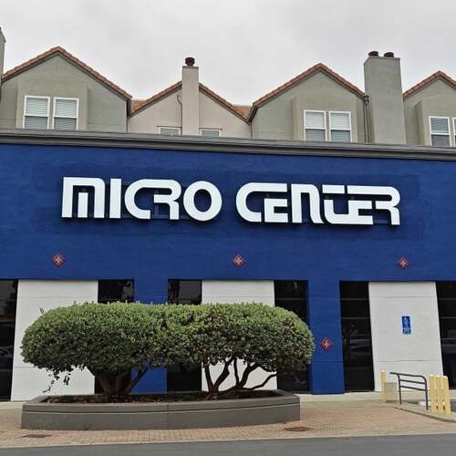 A PC Builder's Wonderland: Inside Micro Center's New Silicon Valley Store