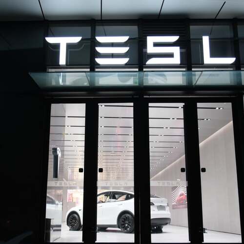 Tesla Unwinds Dojo Supercomputer Team Following Exec Exodus