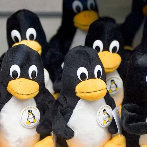 Linux Just Hit a Big Milestone in the Desktop OS Race