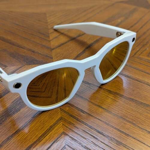 Meta's Smart Glasses With Display Leaked Ahead of Connect Event