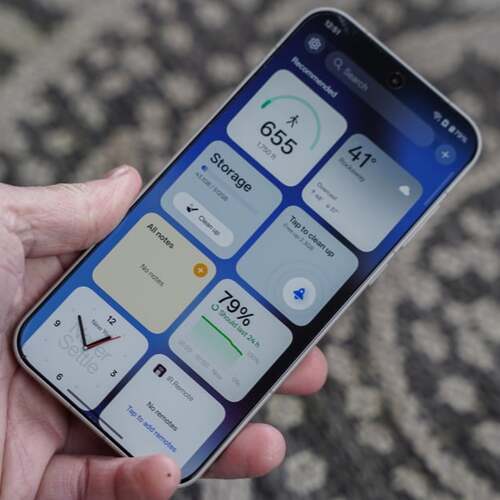 Better Late Than Never: OnePlus 15 Finally Goes on Sale in the US This Week