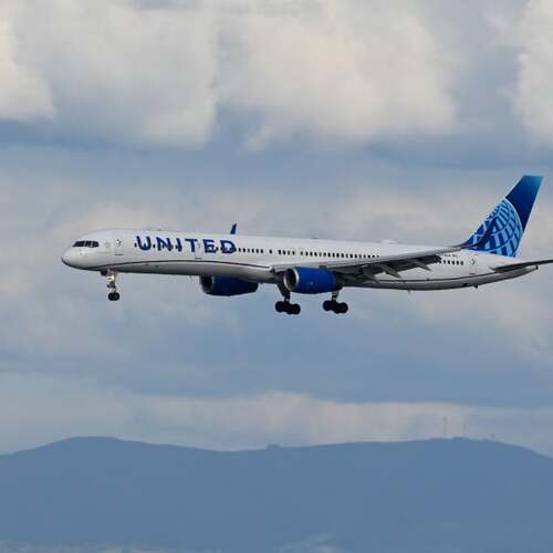 United Rolls Out Starlink on Its First Regional Aircraft